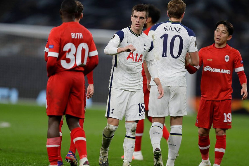  尼斯主帅战术创新成功，四后卫变阵击溃强敌  