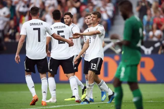  圣埃蒂安老将复出建功终结五轮不胜尴尬  