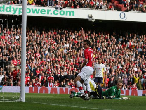  阿森纳定位球战术发威攻克托特纳姆热刺球场